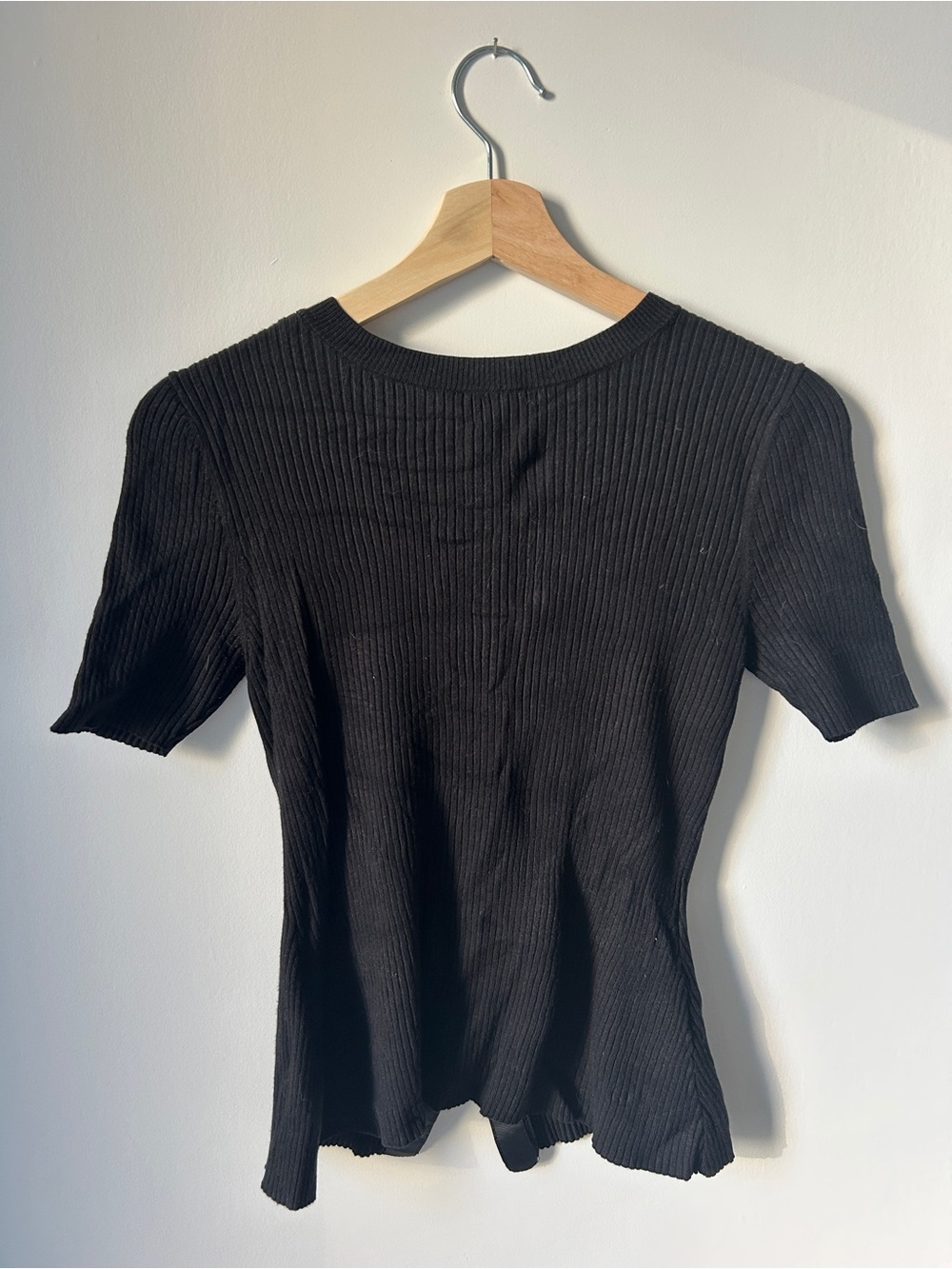 Simons Black Ribbed Button-Front Long Sleeve Top - Picture 4 of 5